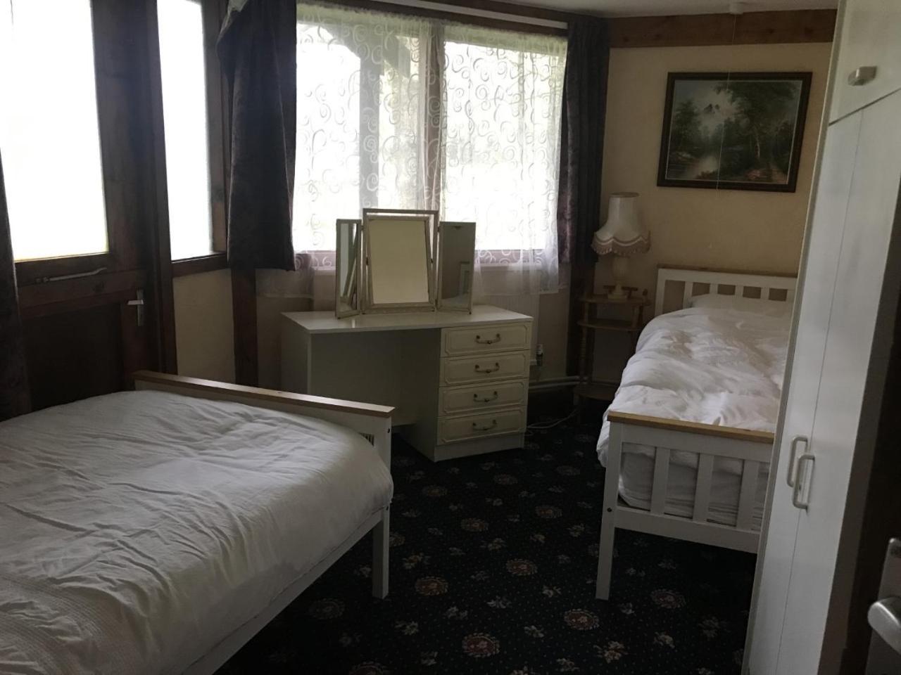 Hafan Y Coed Bed and Breakfast Abercraf Buitenkant foto
